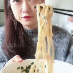 国产剧吃大碗面视频,大碗面视频引发网友热议